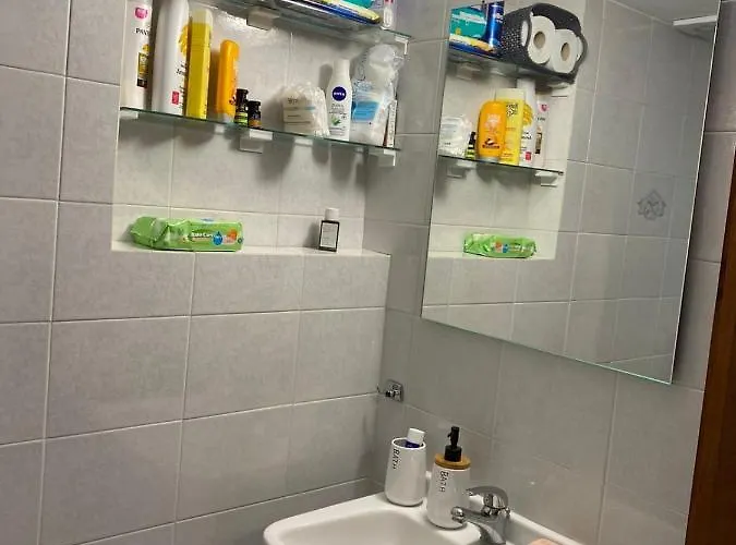 On The Road House 公寓 Apérathos