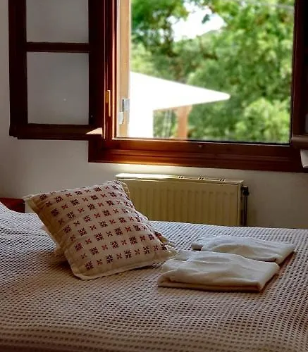 On The Road House 公寓 Apérathos