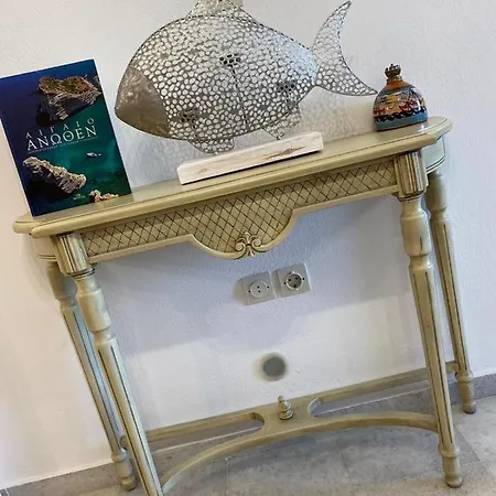 On The Road House شقة Apérathos