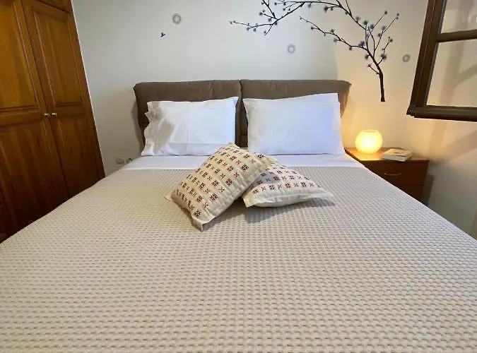 On The Road House Apartamento Apérathos